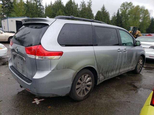 2011 Toyota Sienna XLE