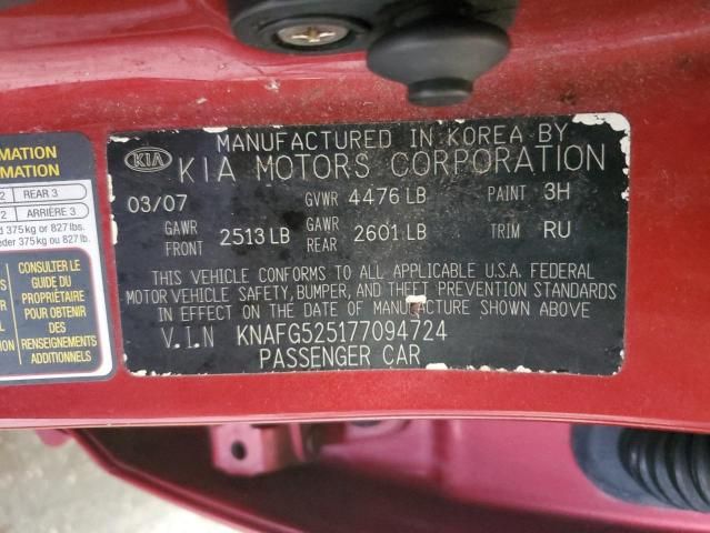 2007 KIA Rondo Base