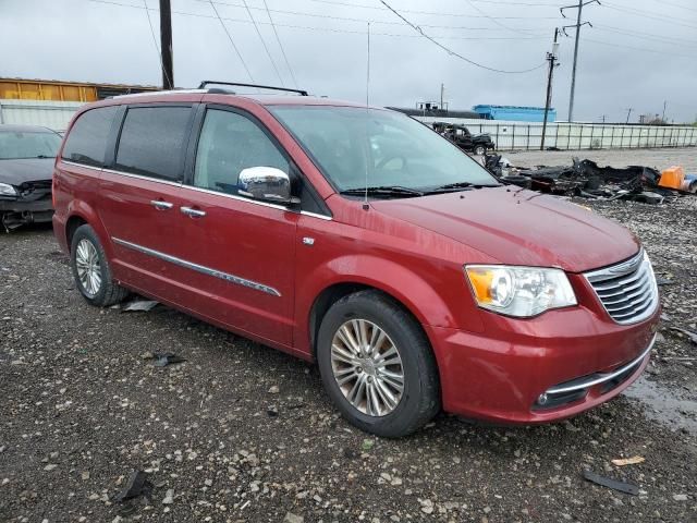 2014 Chrysler Town & Country Touring L