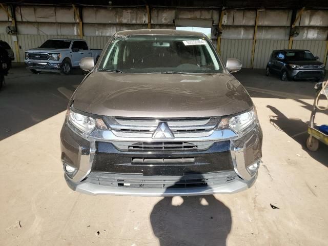 2017 Mitsubishi Outlander SE