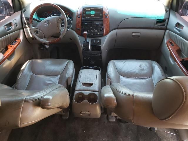 2008 Toyota Sienna XLE