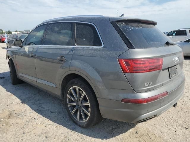 2017 Audi Q7 Premium Plus