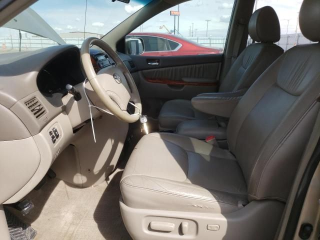 2009 Toyota Sienna XLE