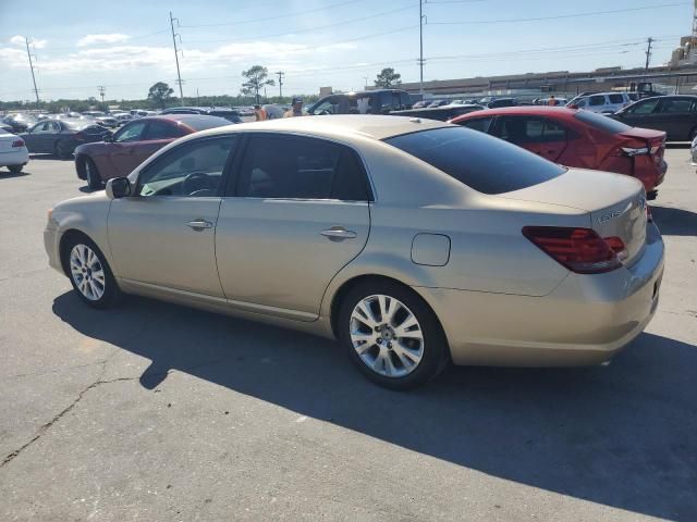 2010 Toyota Avalon XL