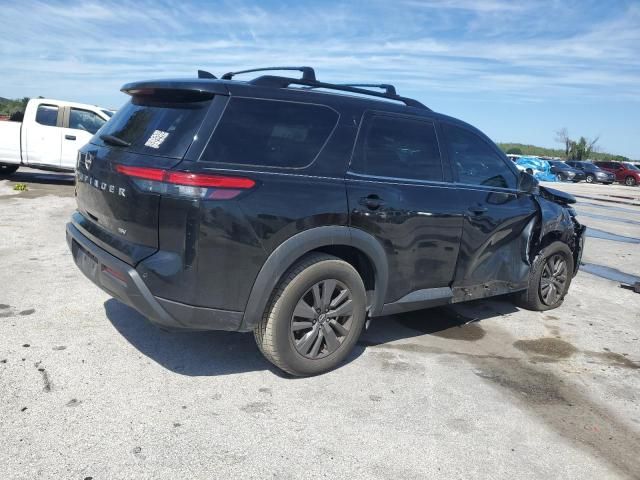 2022 Nissan Pathfinder SV