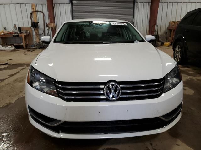 2014 Volkswagen Passat S