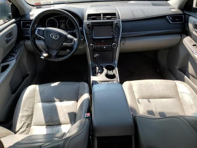 2015 Toyota Camry Hybrid