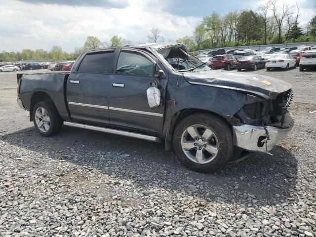 2015 Dodge RAM 1500 SLT