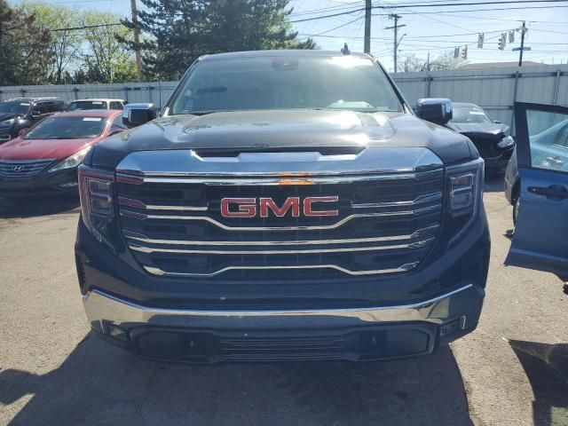 2023 GMC Sierra K1500 SLT