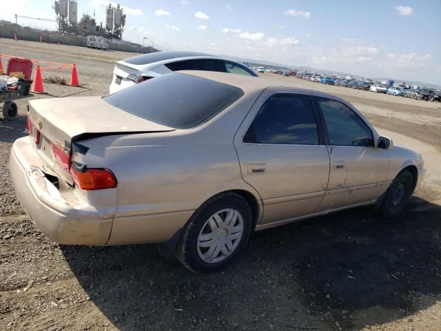 2000 Toyota Camry CE