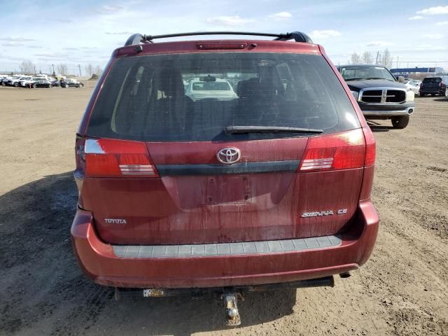 2004 Toyota Sienna CE