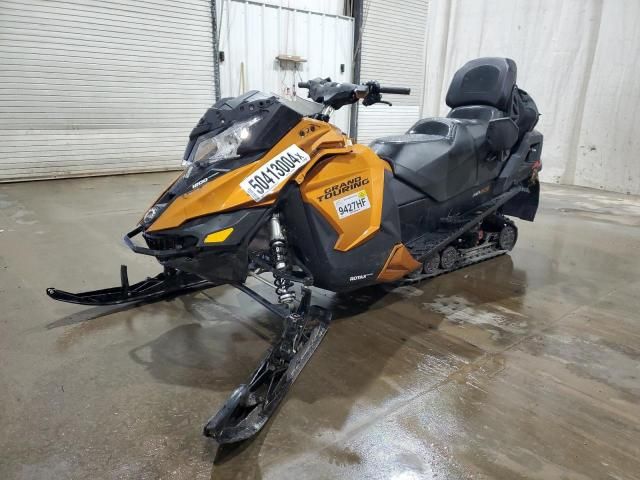 2018 Skidoo Grand Touring