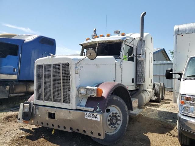 2007 Peterbilt 379