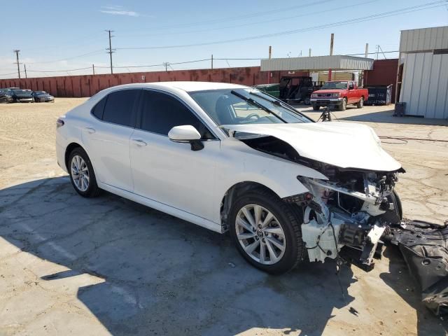 2022 Toyota Camry LE