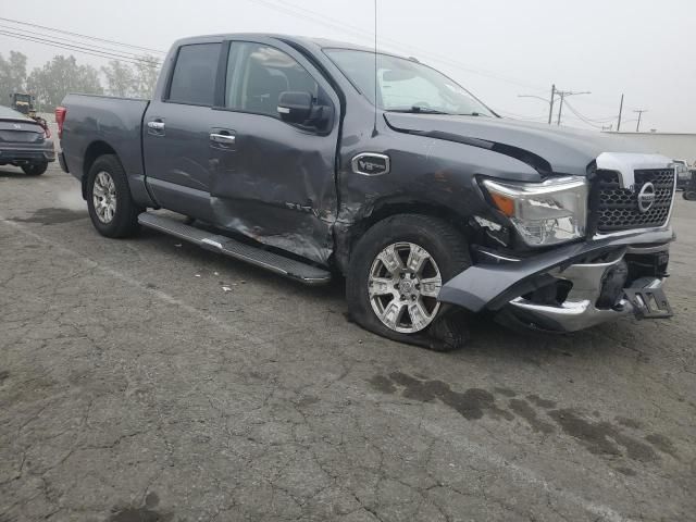 2017 Nissan Titan SV