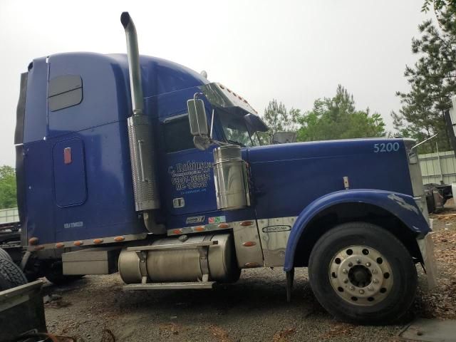 2007 Freightliner Conventional FLD132 XL Classic