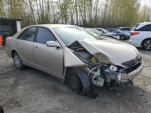 2004 Toyota Camry LE