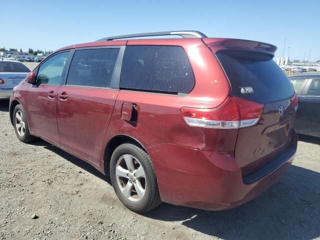 2012 Toyota Sienna LE