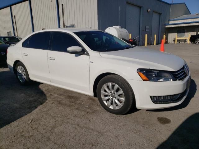 2015 Volkswagen Passat S