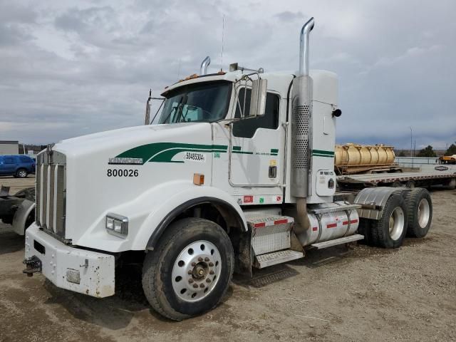 2000 Kenworth Construction T800