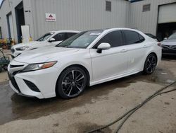 Carros dañados por inundaciones a la venta en subasta: 2019 Toyota Camry XSE