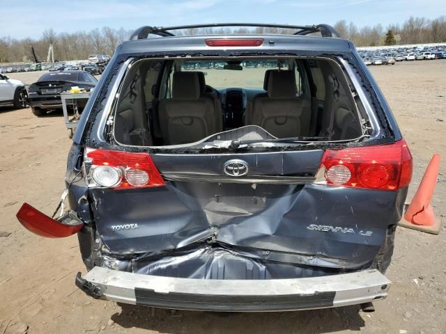 2010 Toyota Sienna CE