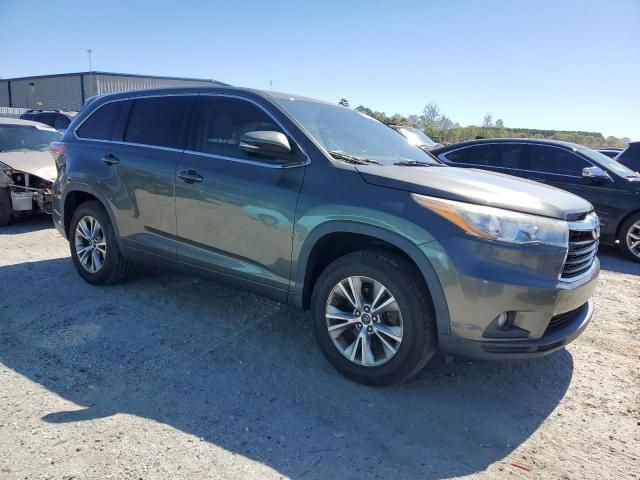 2016 Toyota Highlander LE