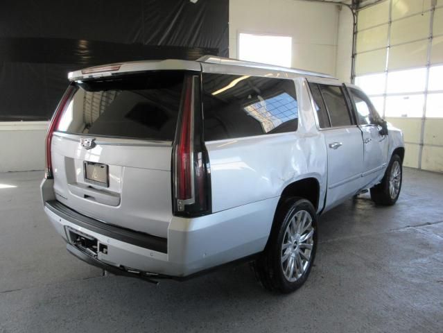 2020 Cadillac Escalade ESV Luxury