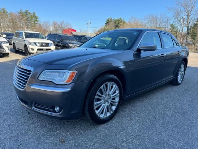 2013 Chrysler 300C Luxury