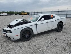 Salvage cars for sale from Copart Cahokia Heights, IL: 2015 Dodge Challenger SXT