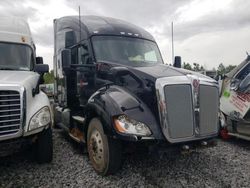 Salvage trucks for sale at Memphis, TN auction: 2020 Kenworth Construction T680