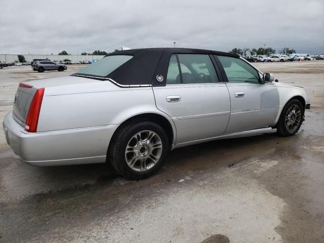 2010 Cadillac DTS Luxury Collection