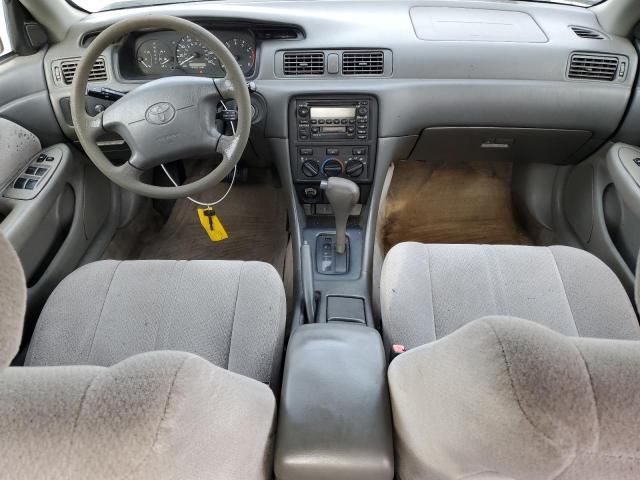 2001 Toyota Camry CE