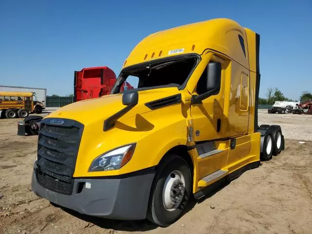 2024 Freightliner Cascadia 126