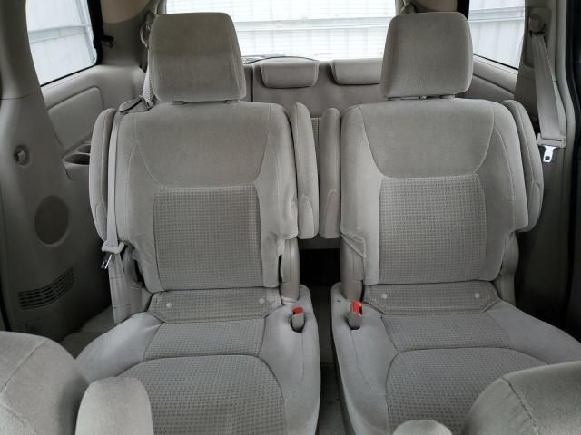 2009 Toyota Sienna CE