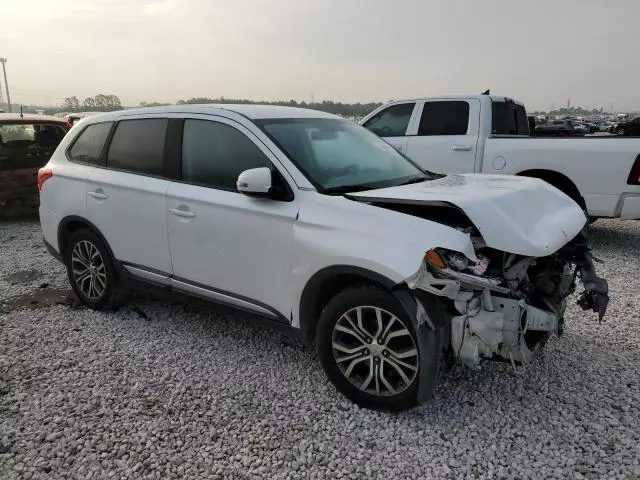 2017 Mitsubishi Outlander SE