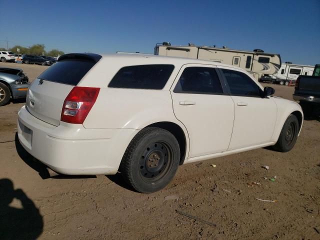 2006 Dodge Magnum SE