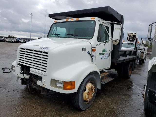 1998 International 4000 4700