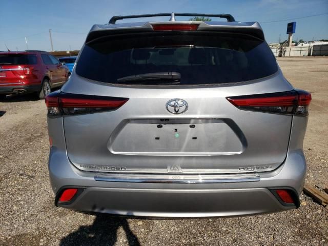 2021 Toyota Highlander Platinum