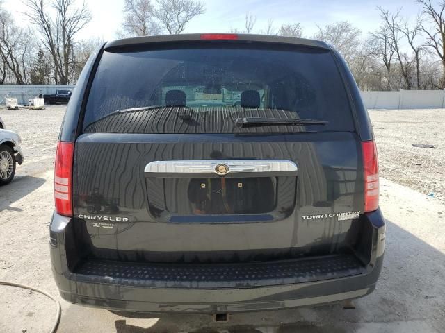 2010 Chrysler Town & Country Touring