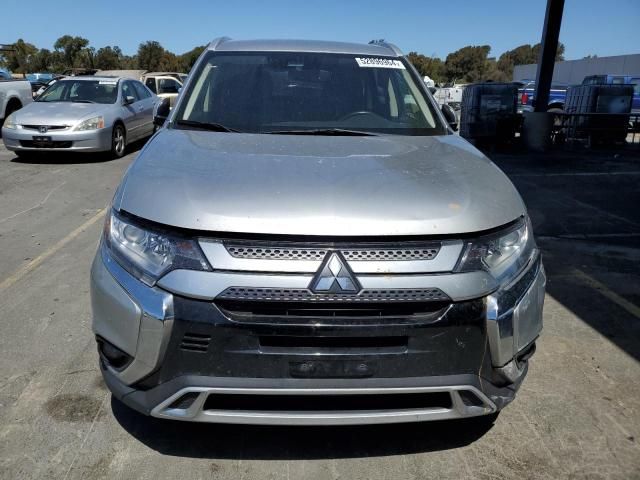 2020 Mitsubishi Outlander SE