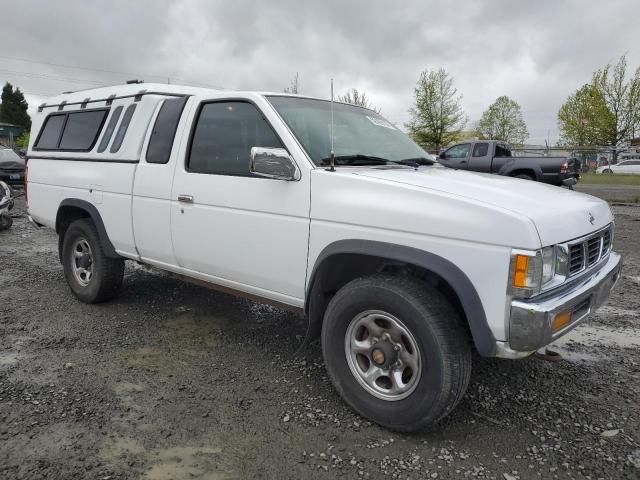 1995 Nissan Truck King Cab SE