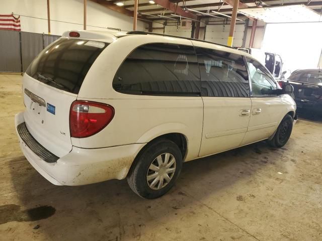 2007 Chrysler Town & Country LX