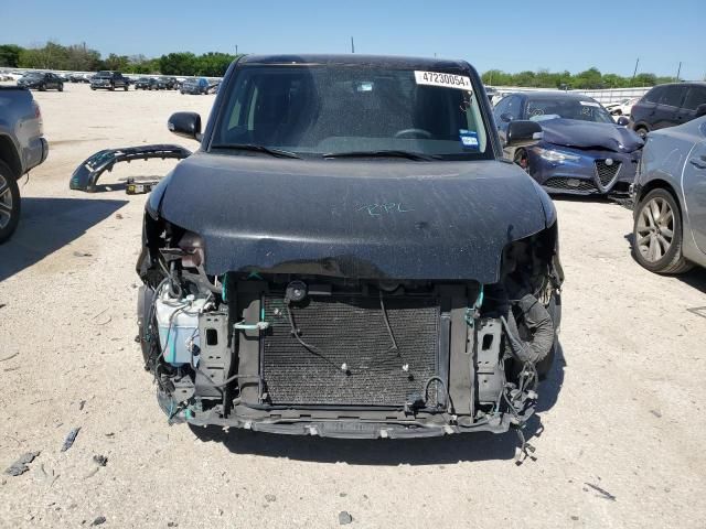 2015 Scion XB