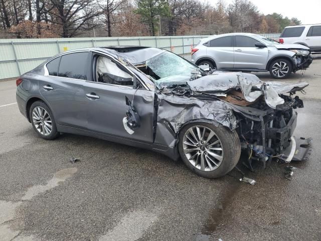 2018 Infiniti Q50 Luxe