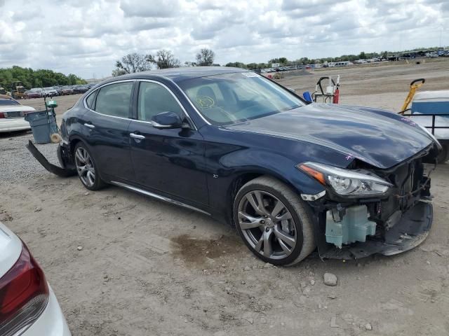 2017 Infiniti Q70 3.7