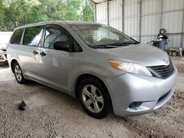 2016 Toyota Sienna