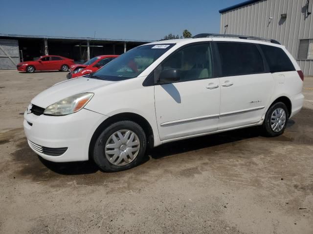 2005 Toyota Sienna CE