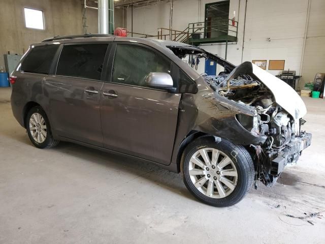 2016 Toyota Sienna XLE