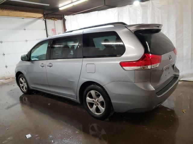 2012 Toyota Sienna LE